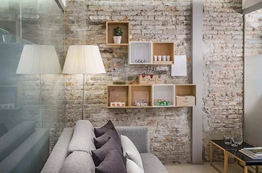 Eric Voekel Boutique Apartments - Bcn Suites Barcelona